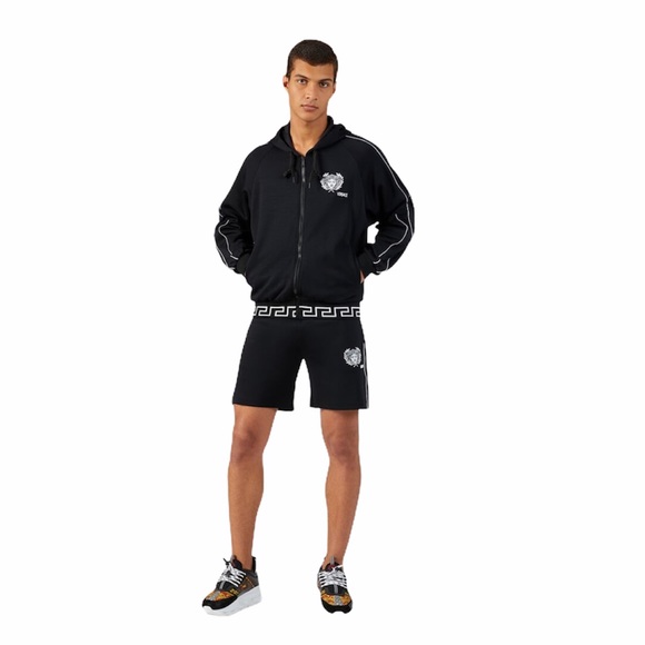 Brand New Versace Men’s Medusa Motif Gym J… - Picture 3 of 5